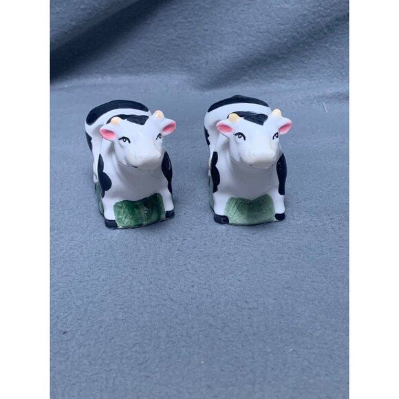 Cow Napkin Holder Ring Set of 4 Ceramic Vintage Farmhouse Decor - Picture 11 of 16